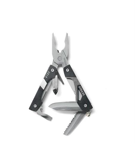 Multitool Gerber Vise Pocket